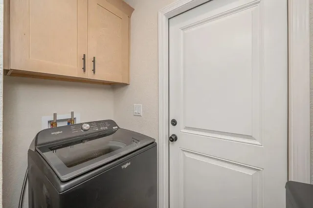 $299,999 | 693 Bowers Avenue East, Crestview, FL 32539