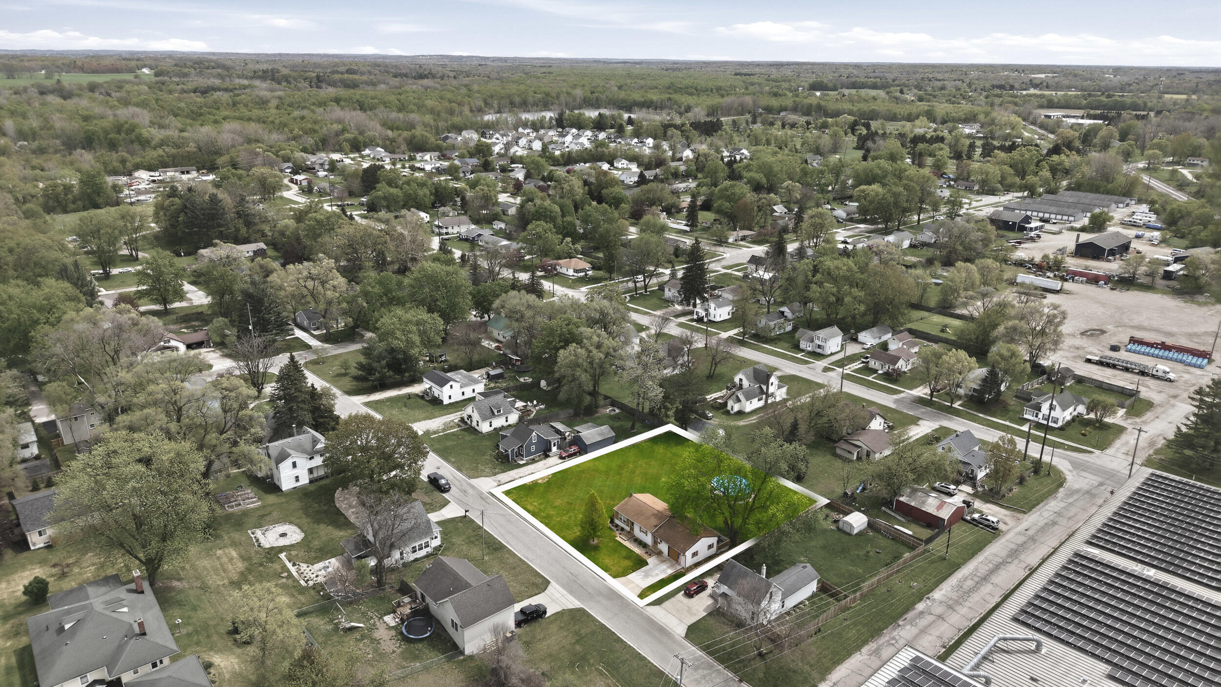 336 Clay Street Sparta, MI 49345 - Photo 3 of 40 336 clay st-004-edit