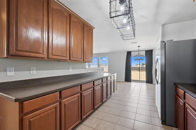 $365,000 | 701 South Heights Drive, Crowley, TX 76036