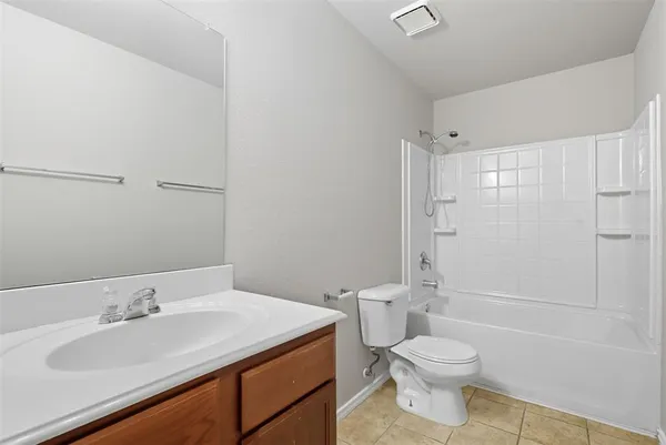 $350,000 | 701 South Heights Drive, Crowley, TX 76036