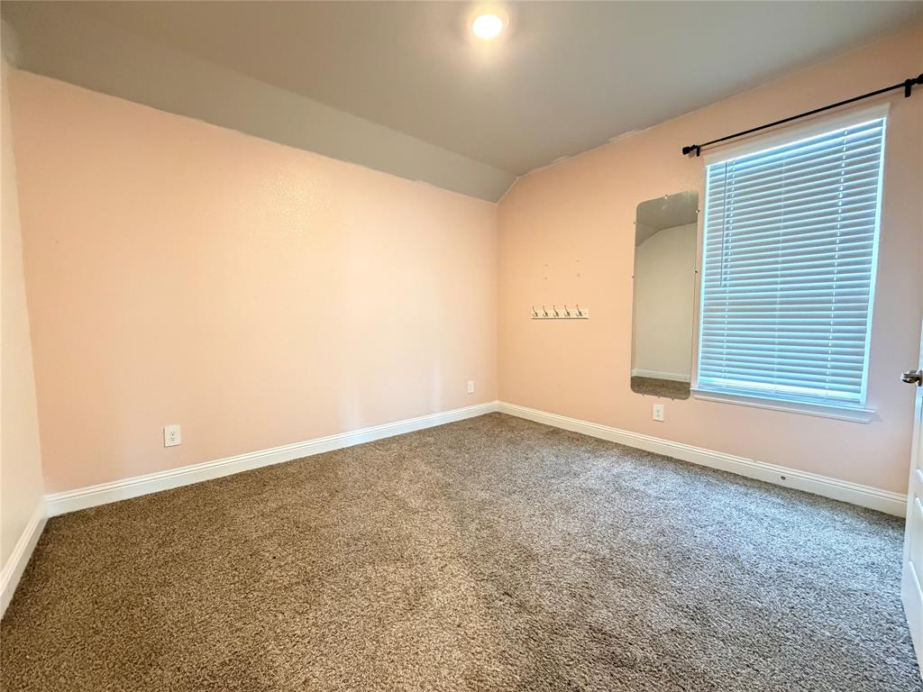 1324 Razorbill Road Denton, TX 76205 - Photo 16 of 22