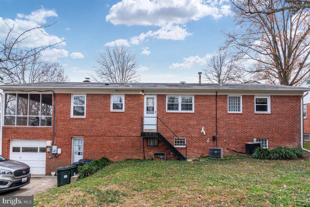 1901 Plyers Mill Road Silver Spring, MD 20902 - Photo 11 of 35
