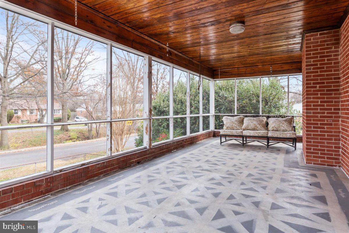 1901 Plyers Mill Road Silver Spring, MD 20902 - Photo 10 of 35