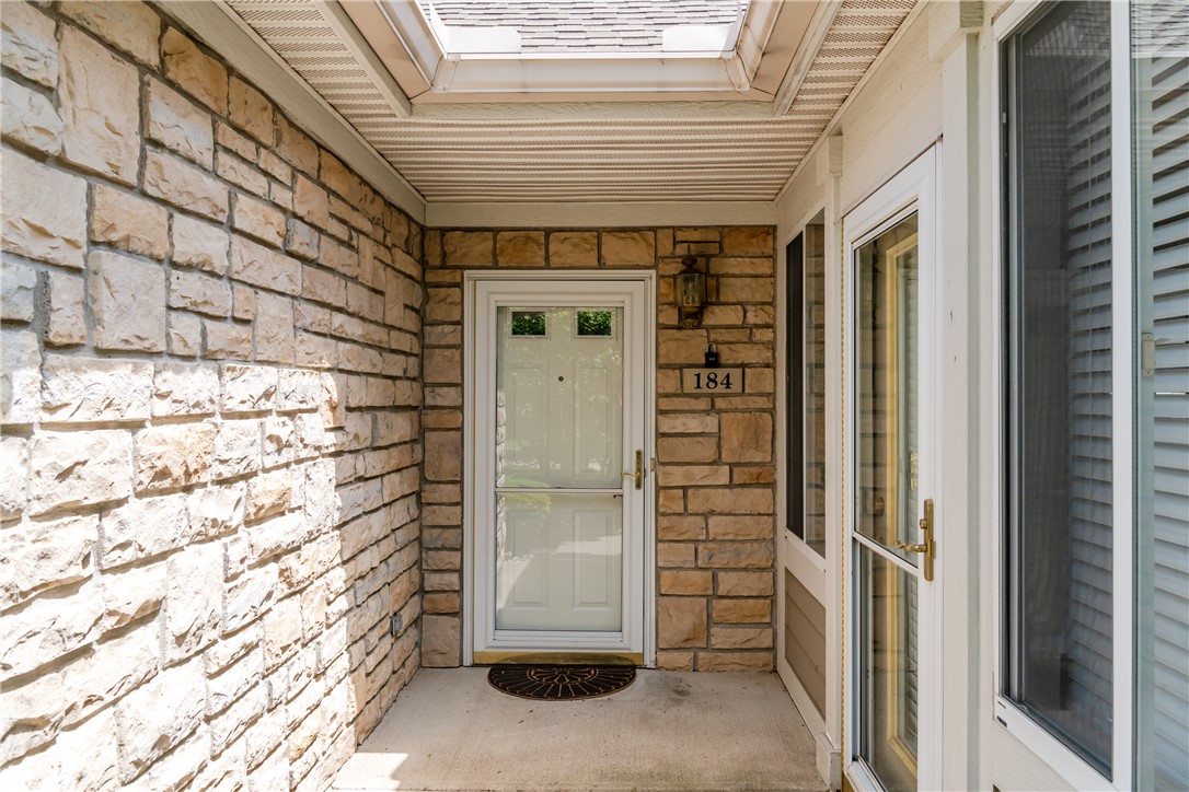 184 Edinburgh Springboro, OH 45066 - Photo 3 of 31
