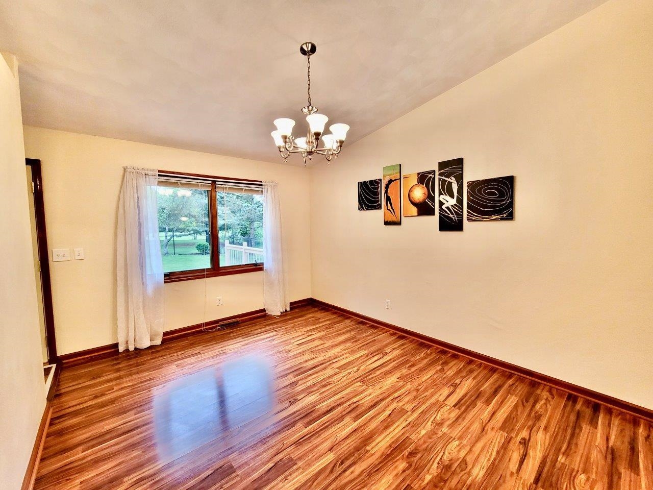 4497 Waltham Road Roscoe, IL 61073 - Photo 11 of 36 Gallery Image 11