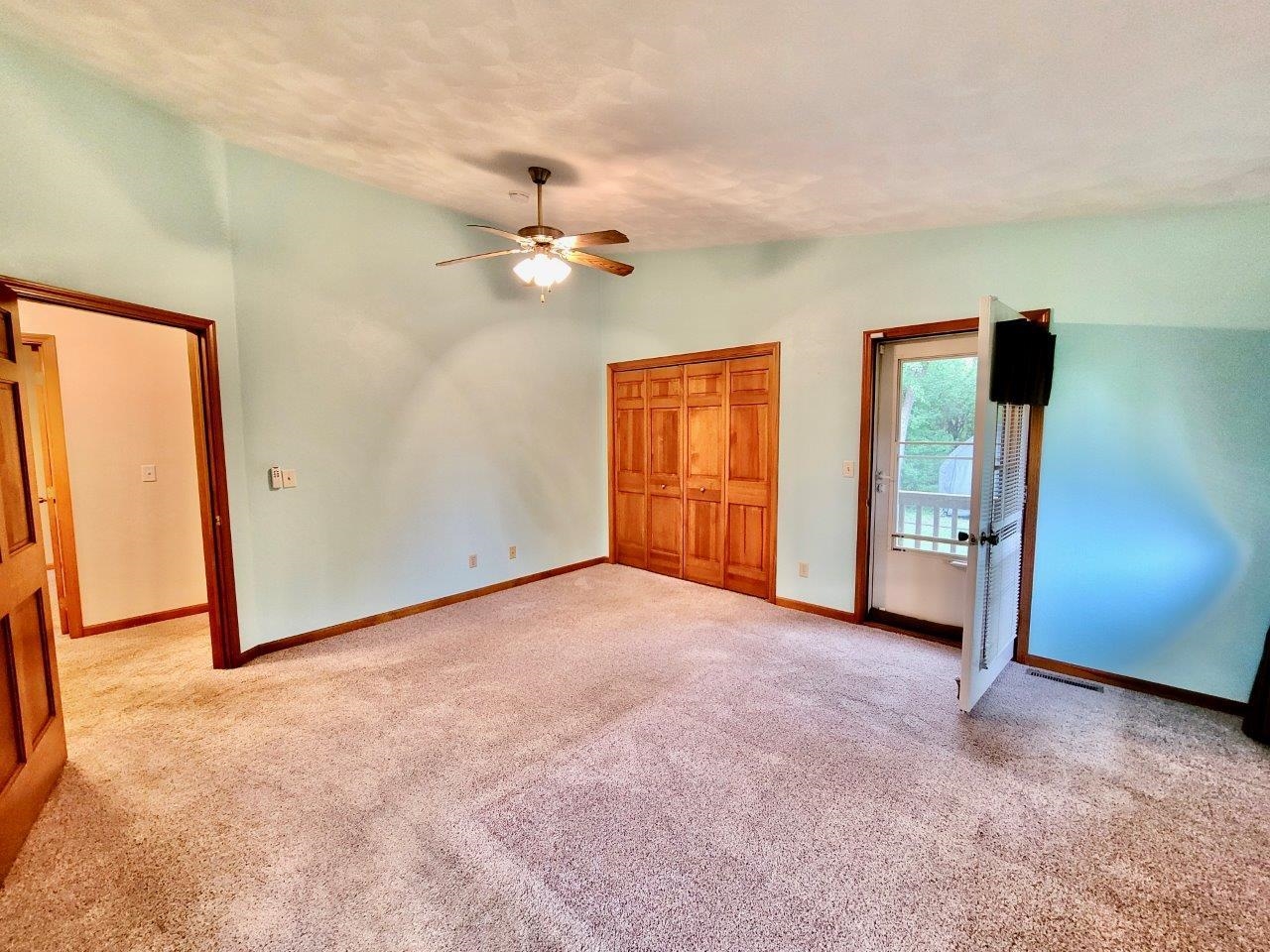 4497 Waltham Road Roscoe, IL 61073 - Photo 22 of 36 Gallery Image 22