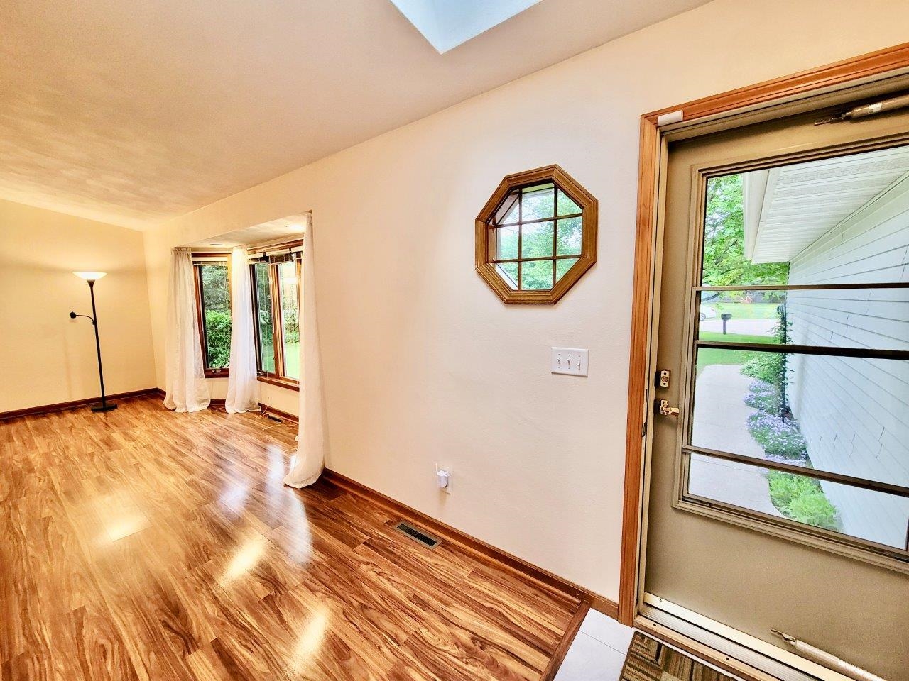4497 Waltham Road Roscoe, IL 61073 - Photo 3 of 36 Gallery Image 3