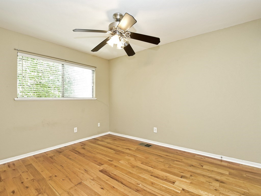 604 Franklin Boulevard, Unit B Austin, TX 78751 - Photo 11 of 17