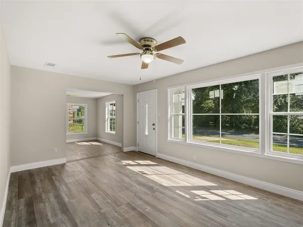 $114,900 | 921 Lake Ct Drive, DeRidder, LA 70634