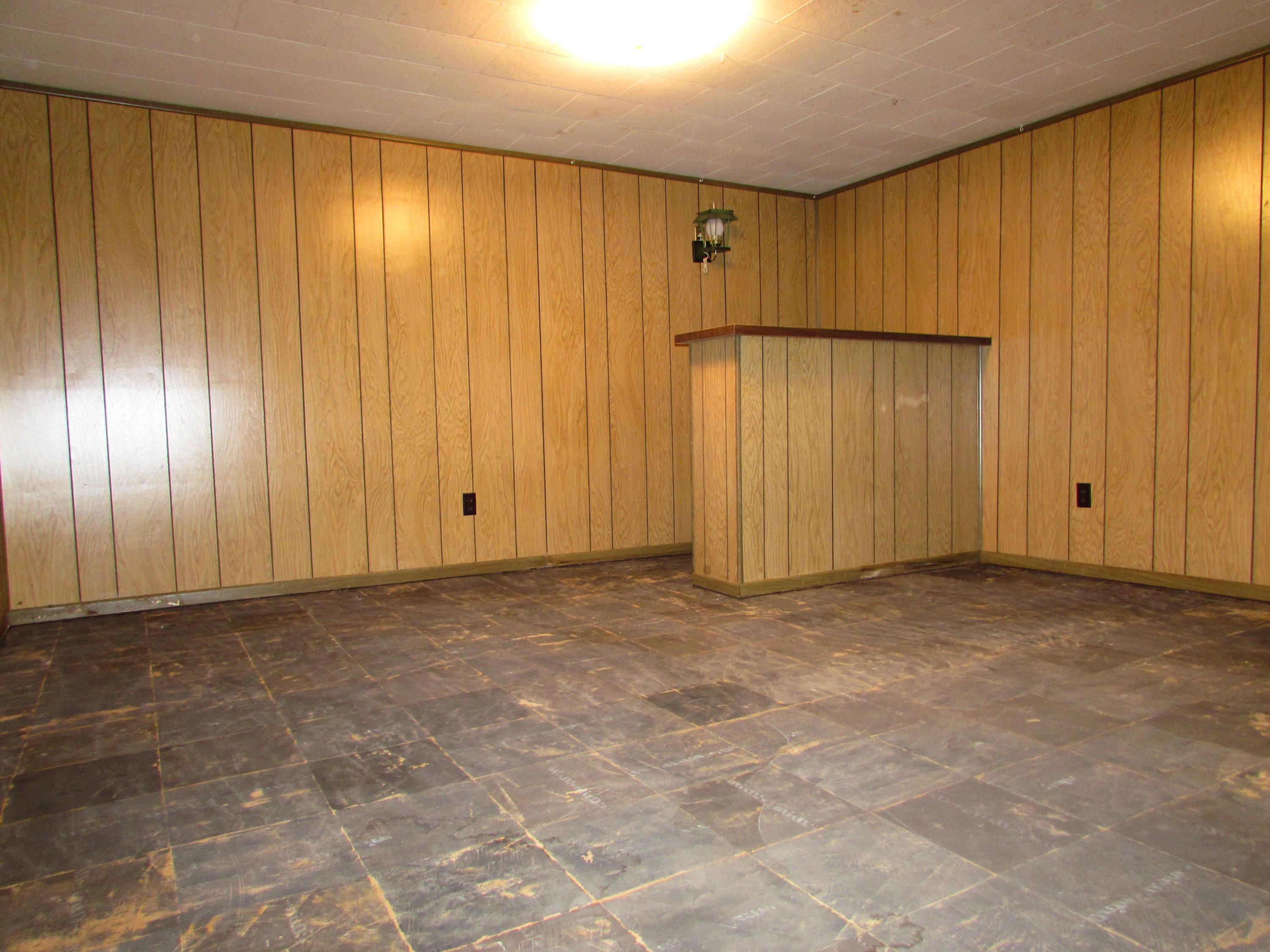 529 Olney Road Vinton, VA 24179 - Photo 10 of 13 a view of an empty room