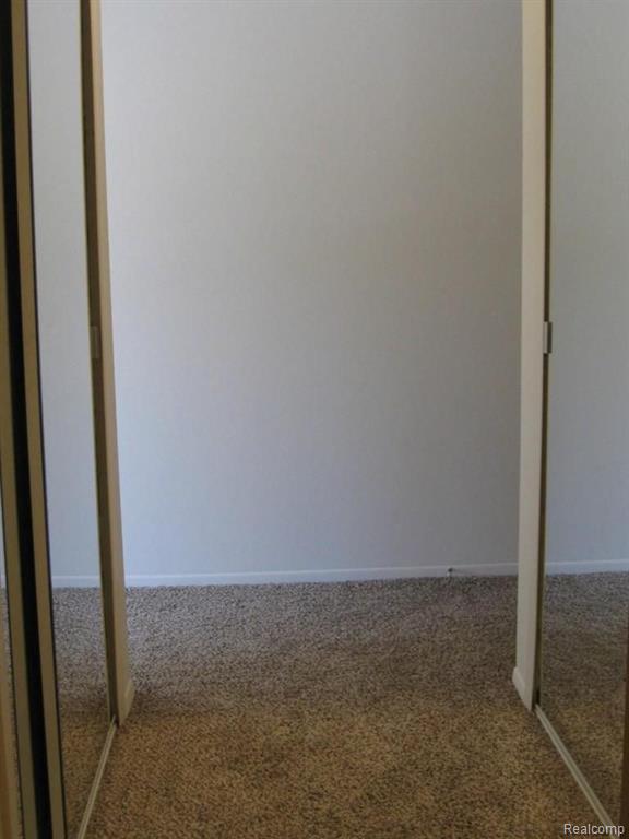 519 Tennyson, Unit 23 Rochester Hills, MI 48307 - Photo 22 of 33