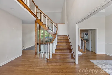 $500,000 | 9111 Brocklehurst Lane, Charlotte, NC 28215