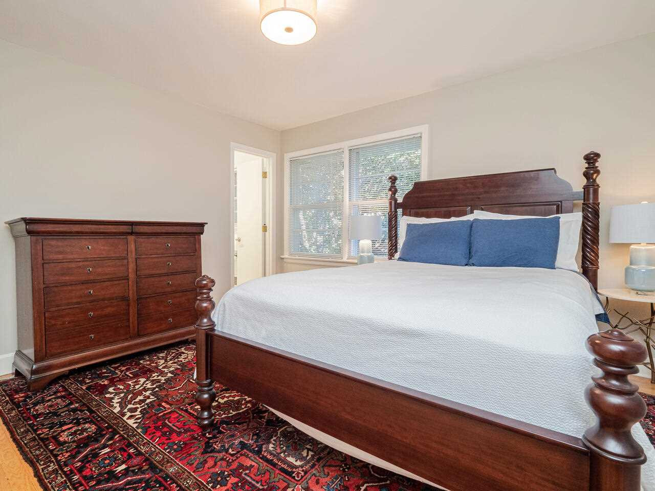 909 Brookwood Drive Raleigh, NC 27607 - Photo 14 of 27 Owner's Suite