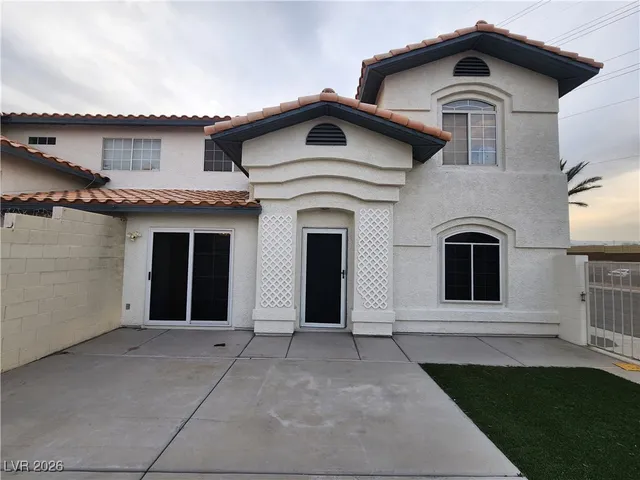 $1,700 | 8201 Distant Star, Las Vegas, NV 89145