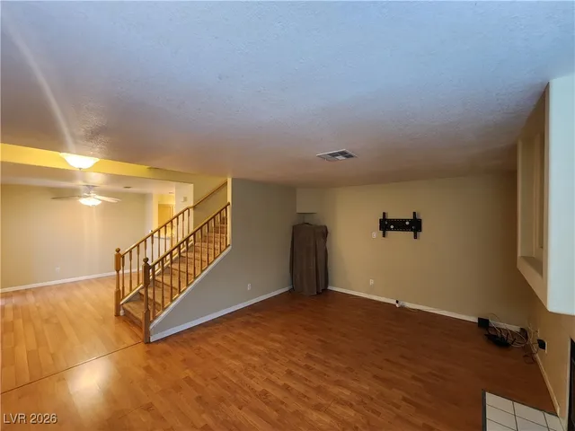 $1,700 | 8201 Distant Star, Las Vegas, NV 89145