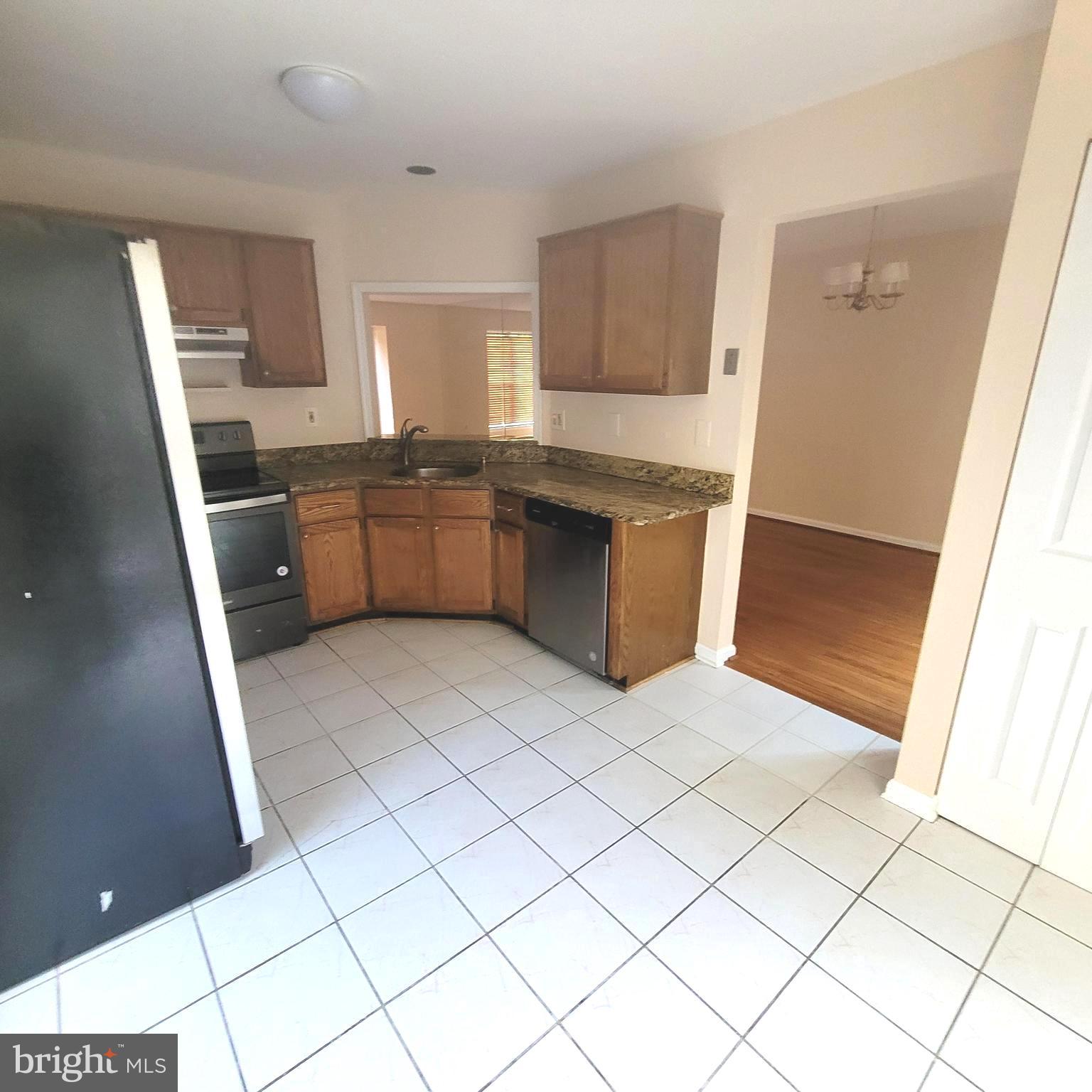 216 Gentlebrook Road Owings Mills, MD 21117 - Photo 10 of 32