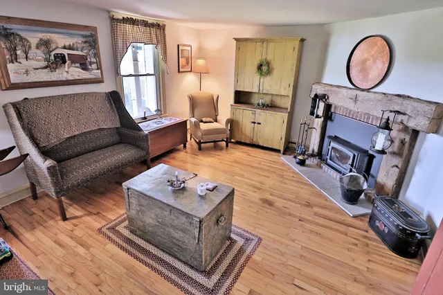 $650,000 | 2145 Old Lancaster Pike, Reinholds, PA 17569