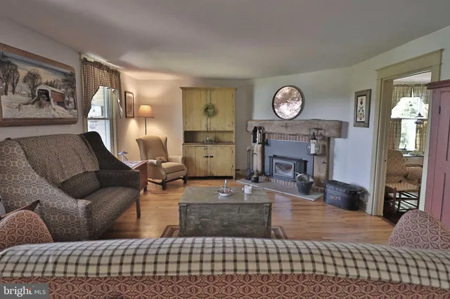 $650,000 | 2145 Old Lancaster Pike, Reinholds, PA 17569