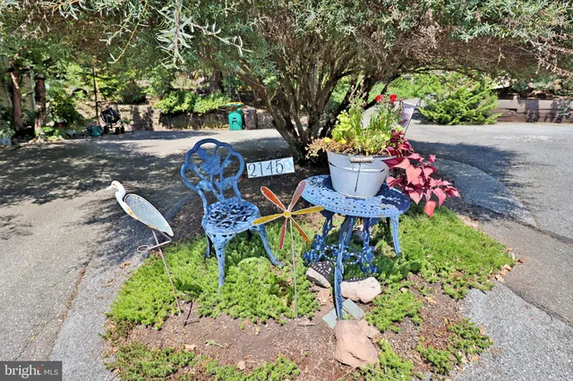 $625,000 | 2145 Old Lancaster Pike, Reinholds, PA 17569