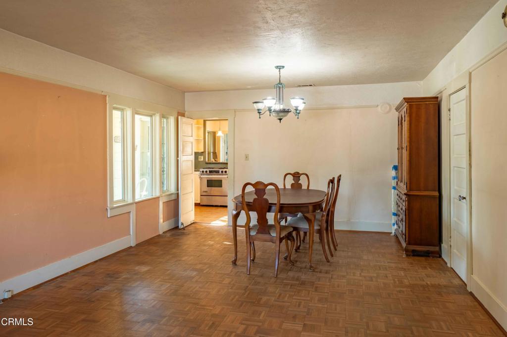 1331 Richmond Road Santa Paula, CA 93060 - Photo 7 of 43 1331 Richmond Rd - Dining