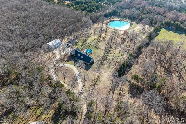 $560,000 | 22198 Glencastle Lane, Lebanon, MO 65536