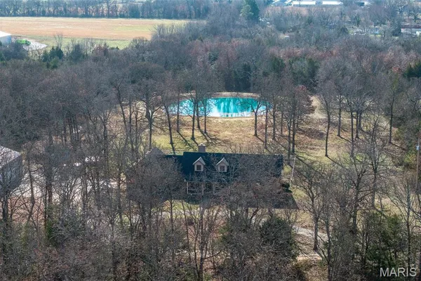 $560,000 | 22198 Glencastle Lane, Lebanon, MO 65536