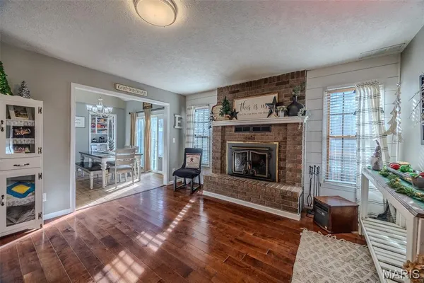 $560,000 | 22198 Glencastle Lane, Lebanon, MO 65536