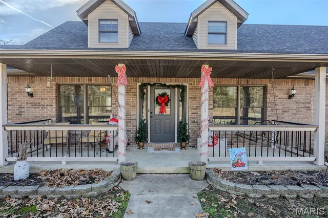 $560,000 | 22198 Glencastle Lane, Lebanon, MO 65536