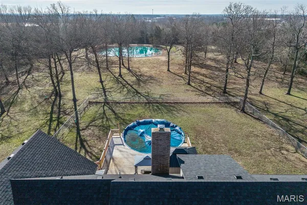 $560,000 | 22198 Glencastle Lane, Lebanon, MO 65536