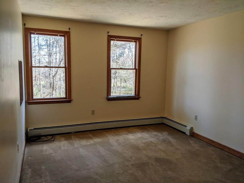 18 Glenview Street Upton, MA 01568 - Photo 10 of 13