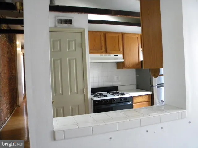 $1,900 | 935 South Charles Street, Unit C, Baltimore, MD 21230