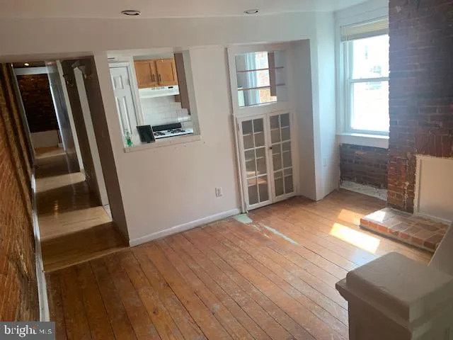 $1,900 | 935 South Charles Street, Unit C, Baltimore, MD 21230