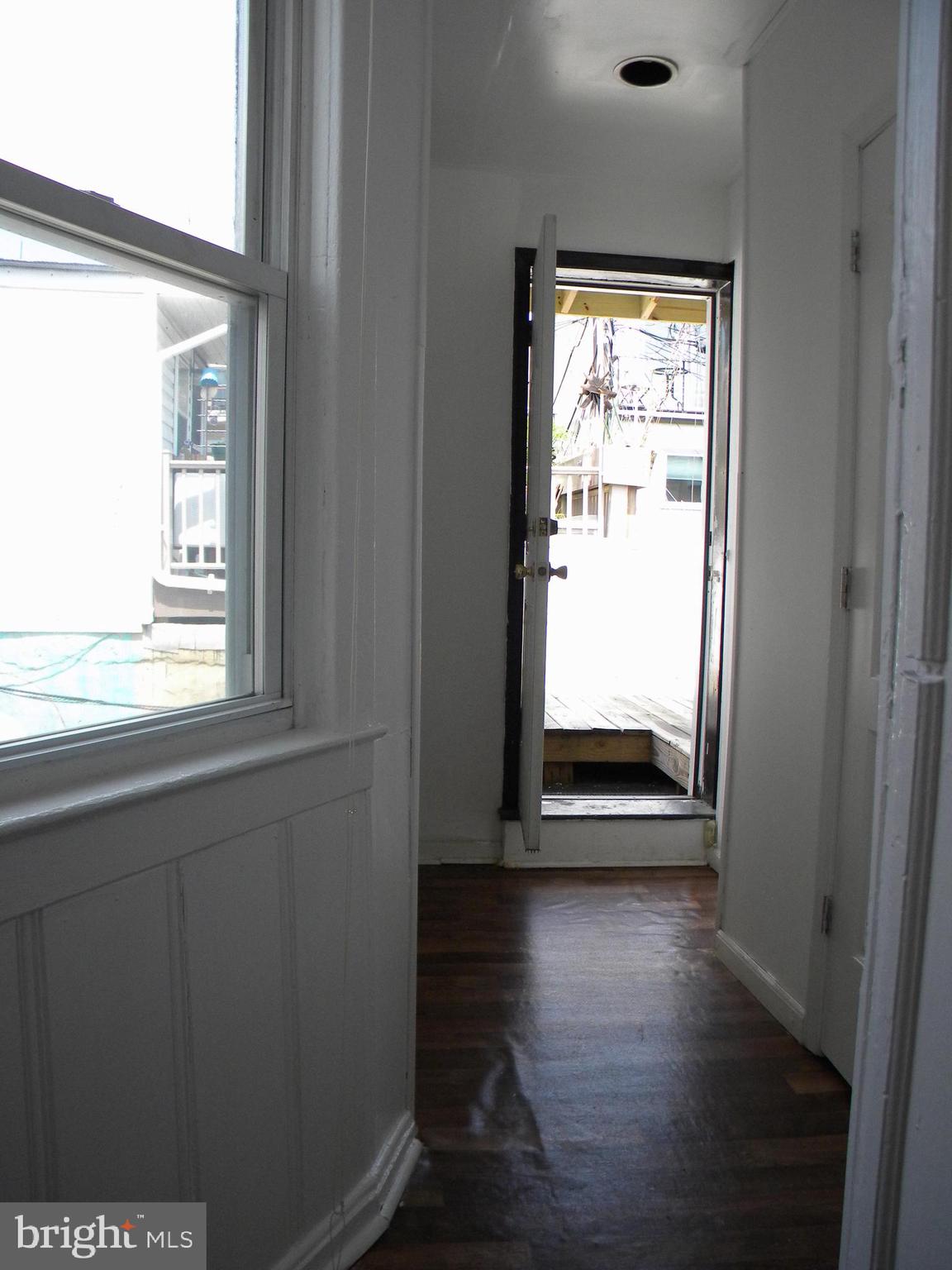 935 South Charles Street, Unit C Baltimore, MD 21230 - Photo 36 of 46 door to deck