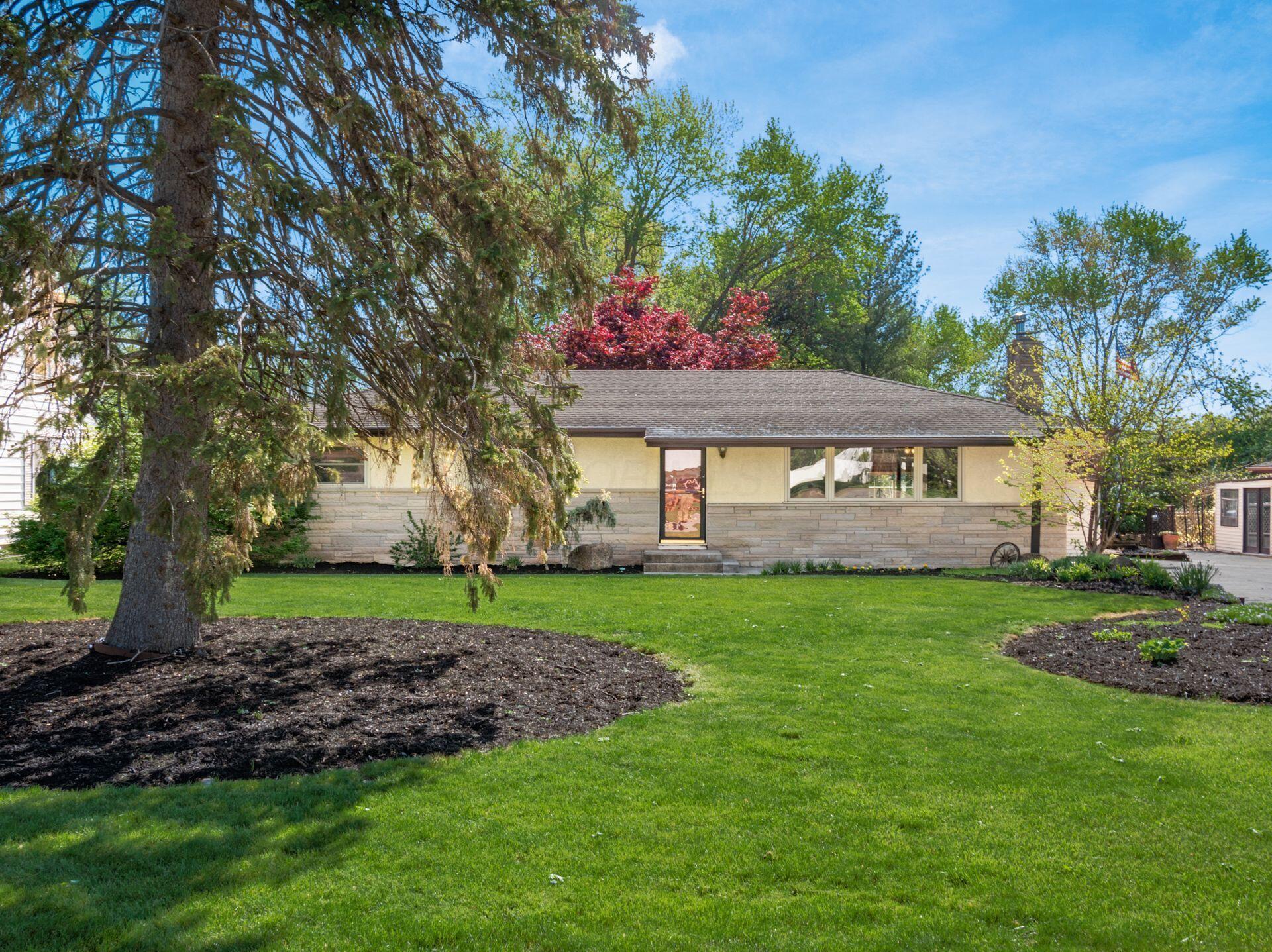 432 James Road Columbus, OH 43230 - Photo 1 of 43 001_26fa_N 432 James rd 096-2
