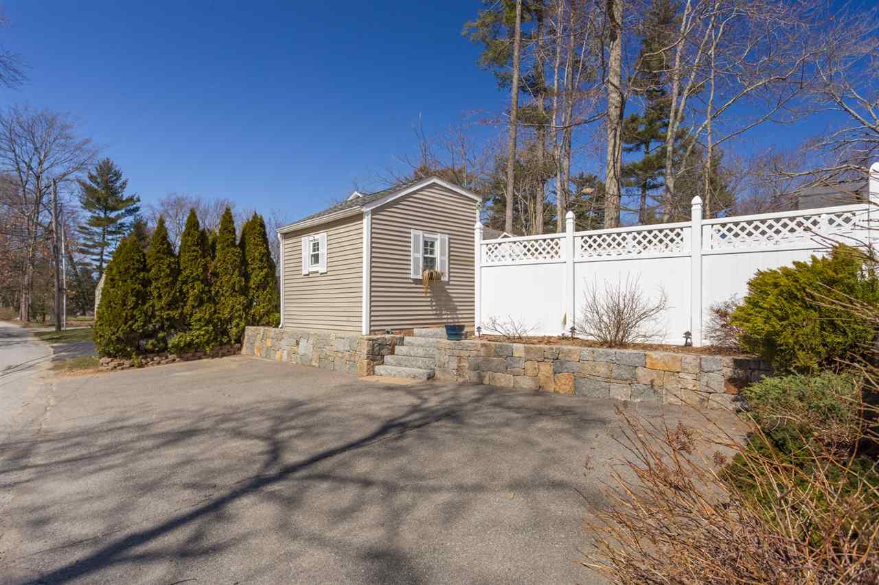 131 North Shore Road Hampton, NH 03842 - Photo 8 of 40