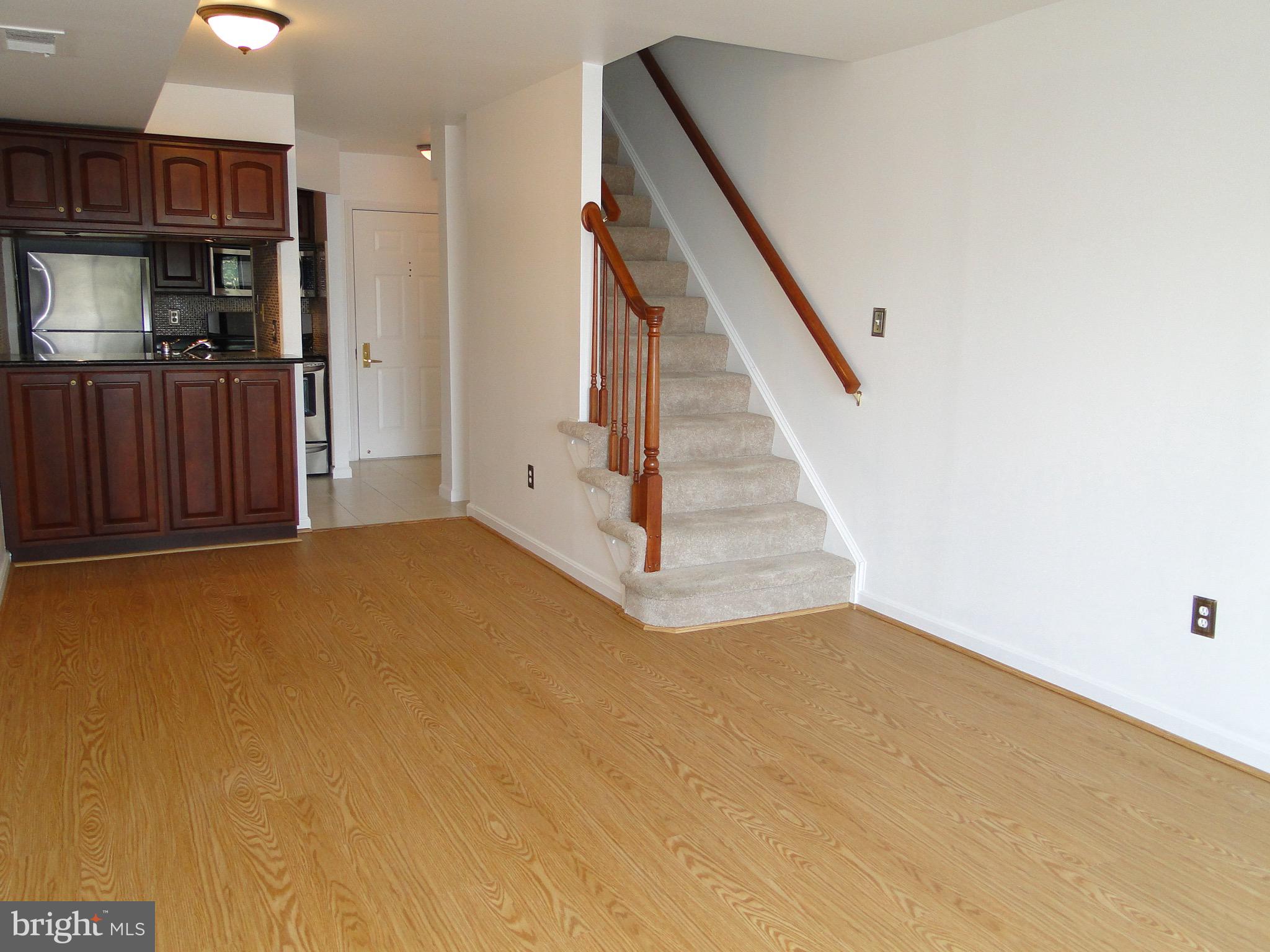 1029 North Stuart Street, Unit 508 Arlington, VA 22201 - Photo 11 of 28