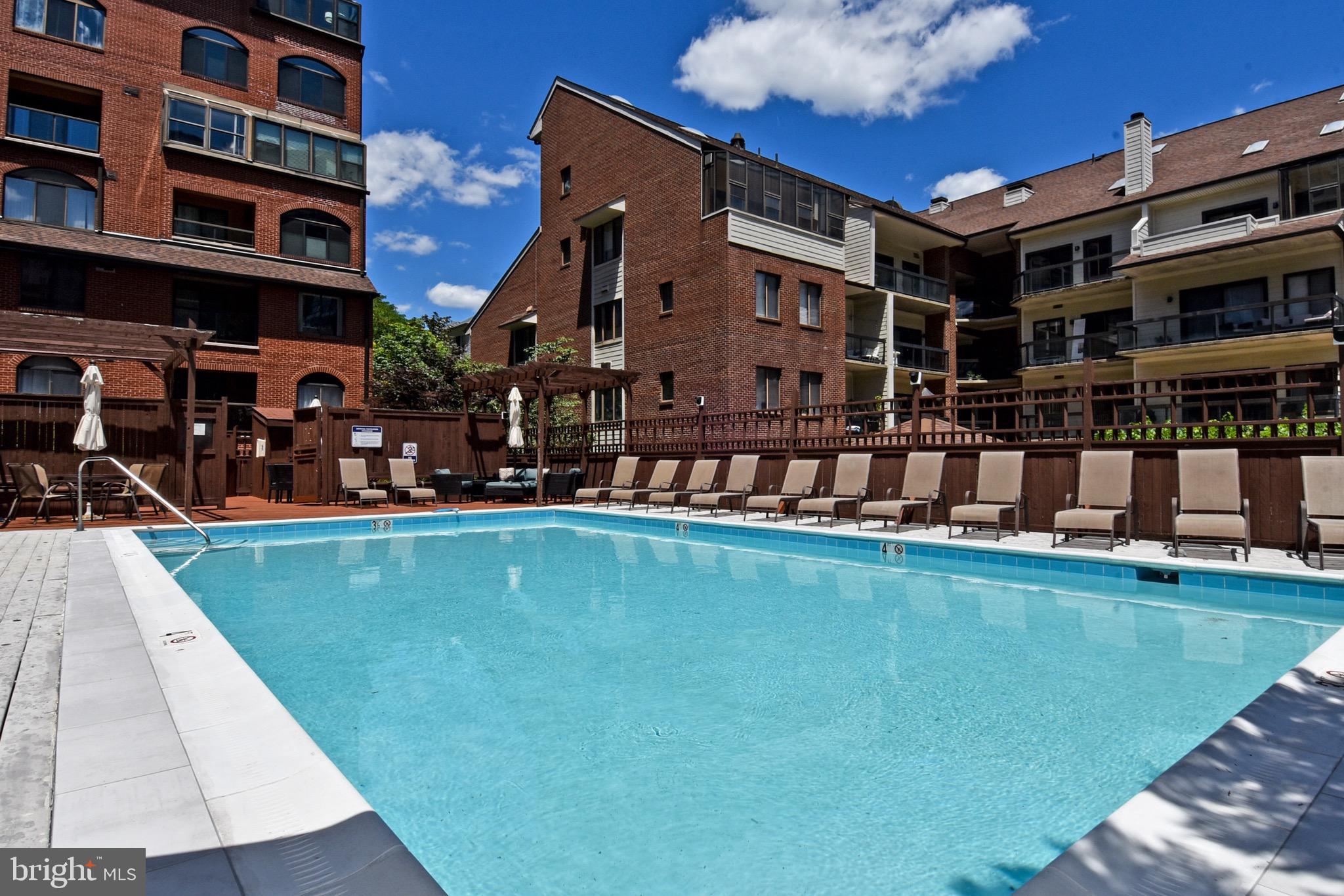 1029 North Stuart Street, Unit 508 Arlington, VA 22201 - Photo 22 of 28