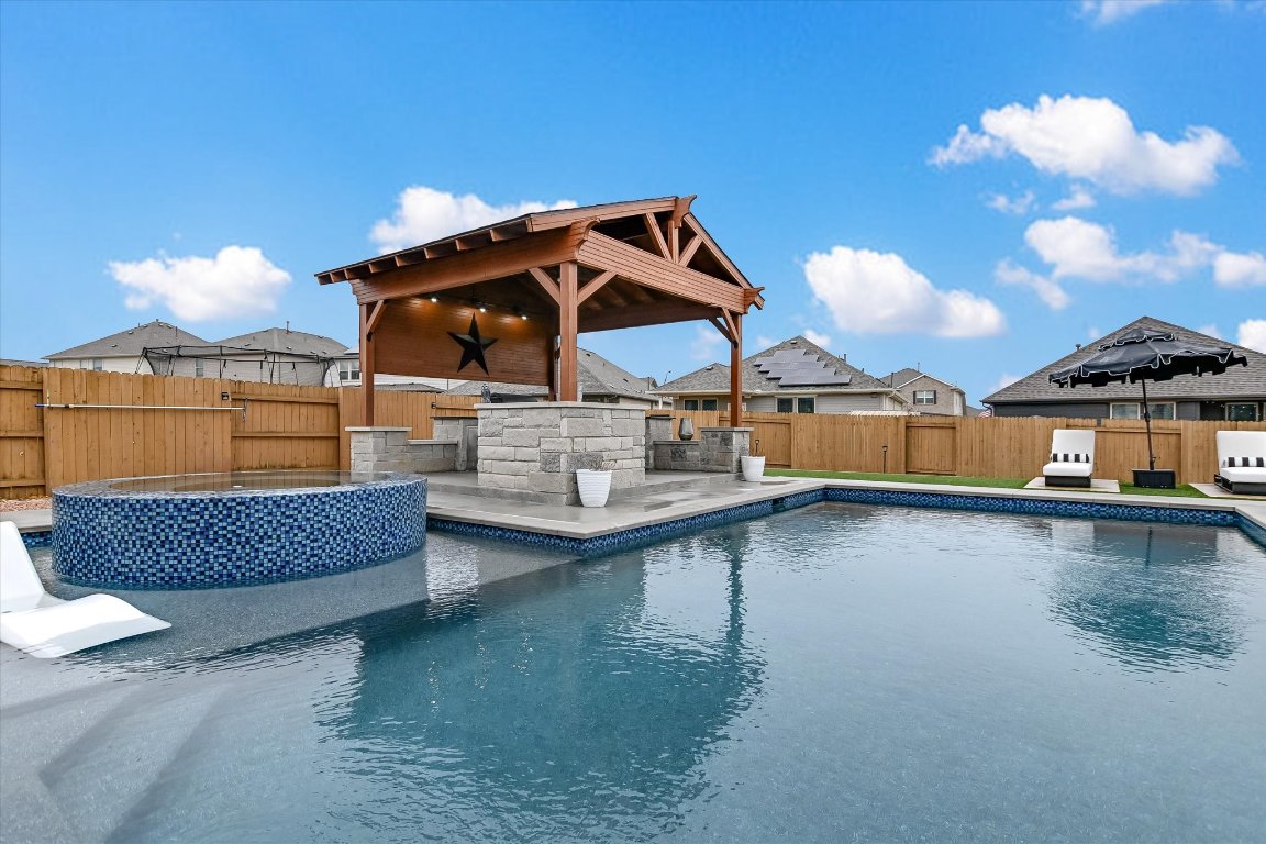 616 Muster Bend Georgetown, TX 78626 - Photo 25 of 40