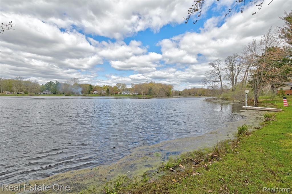 327 Coats Road Lake Orion, MI 48362 - Photo 62 of 62 Gallery Image 62