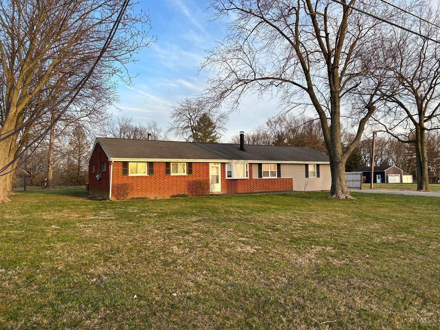 1894 Bell Road Hamilton, OH 45013 - Photo 2 of 30 Gallery Image 2