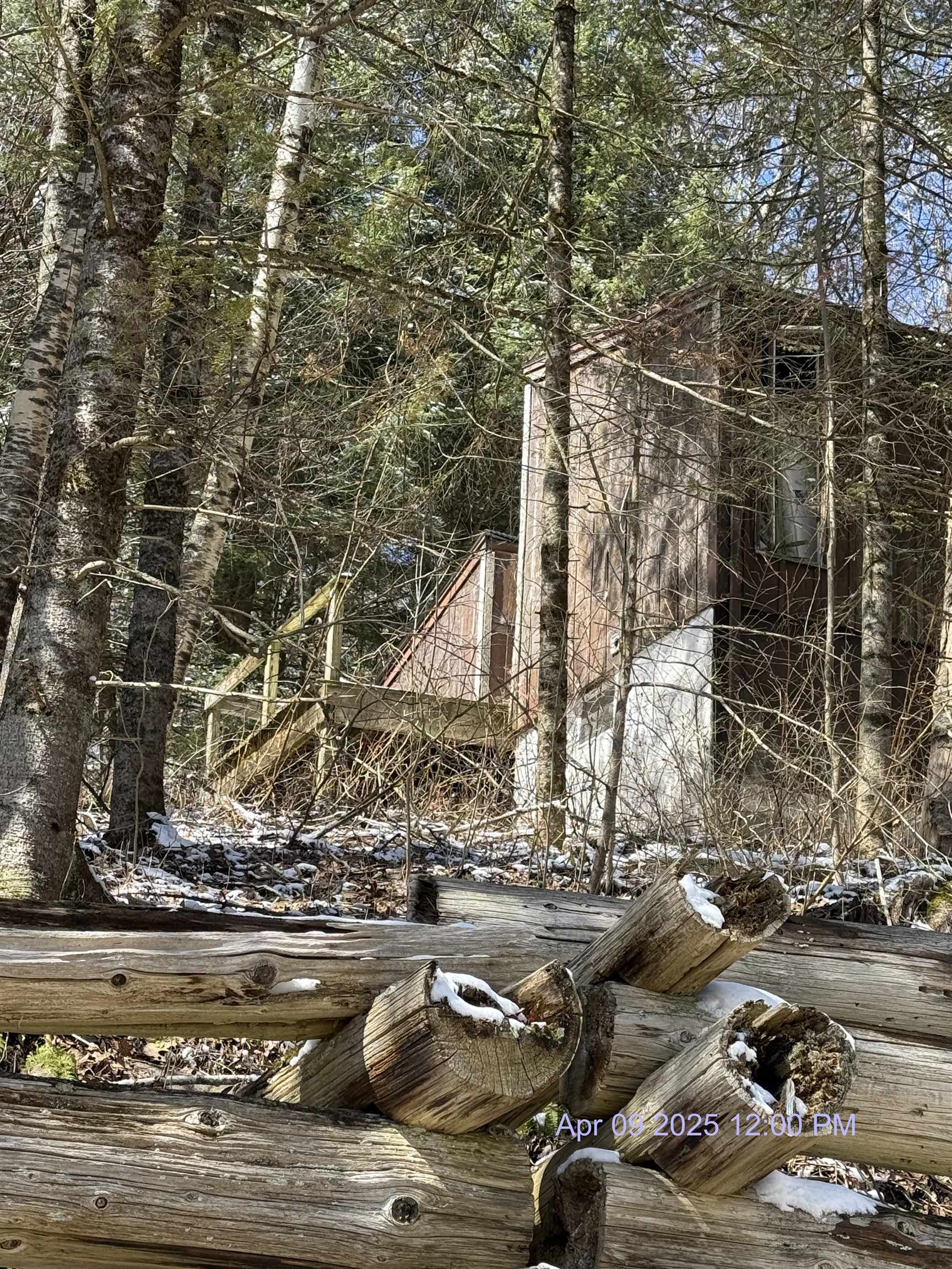 1678 Sangamon Road Pittsford, VT 05763 - Photo 3 of 7