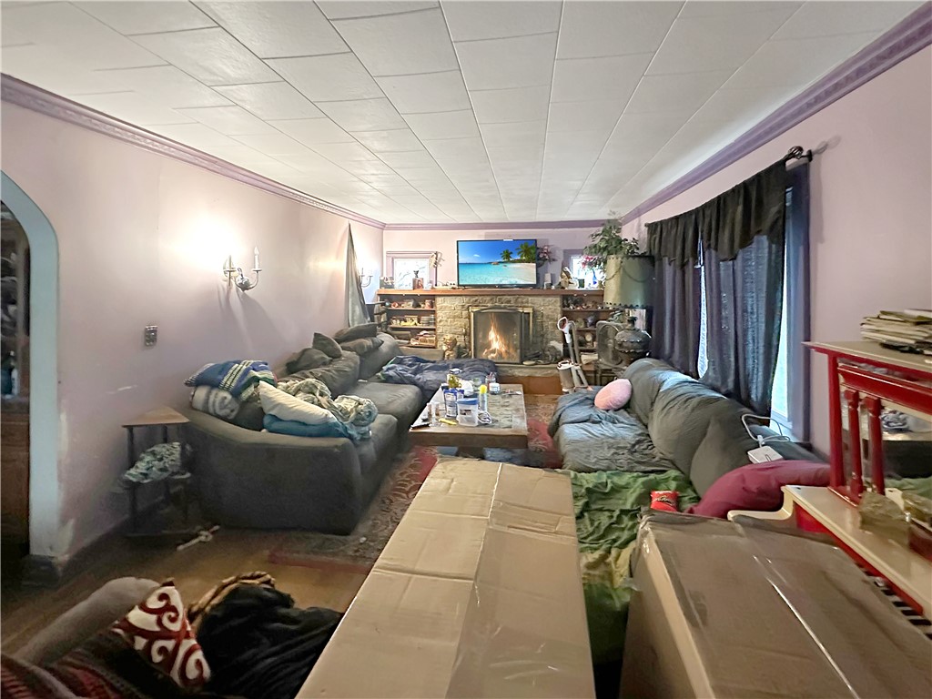 1022 Onondaga Road Camillus, NY 13031 - Photo 4 of 26