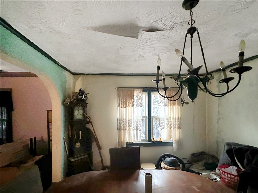 1022 Onondaga Road Camillus, NY 13031 - Photo 8 of 26