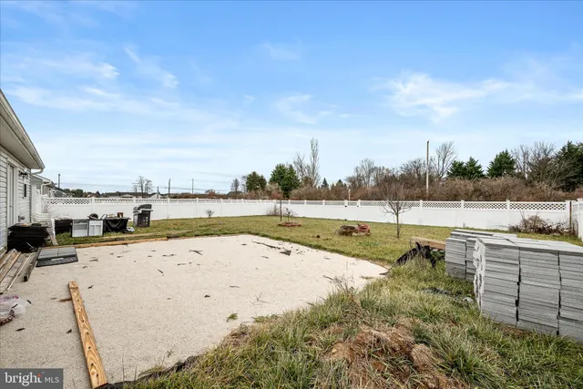 $350,000 | 746 Switchgrass Court, Bunker Hill, WV 25413