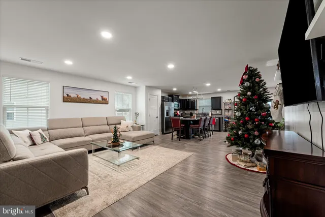 $350,000 | 746 Switchgrass Court, Bunker Hill, WV 25413