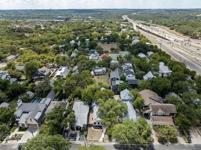 $3,500 | 1811 Waterston Avenue, Unit A, Austin, TX 78703