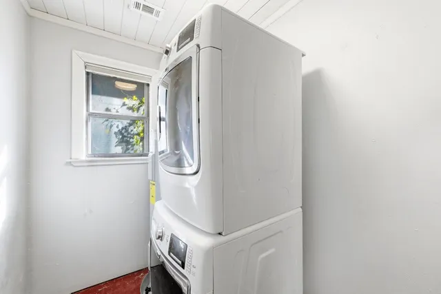 $2,995 | 1811 Waterston Avenue, Unit A, Austin, TX 78703