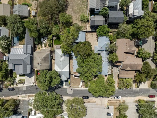 $3,500 | 1811 Waterston Avenue, Unit A, Austin, TX 78703