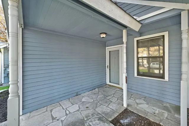 $2,995 | 1811 Waterston Avenue, Unit A, Austin, TX 78703