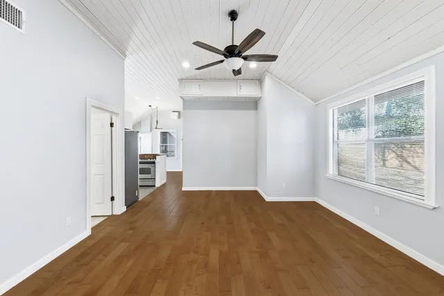 $2,995 | 1811 Waterston Avenue, Unit A, Austin, TX 78703